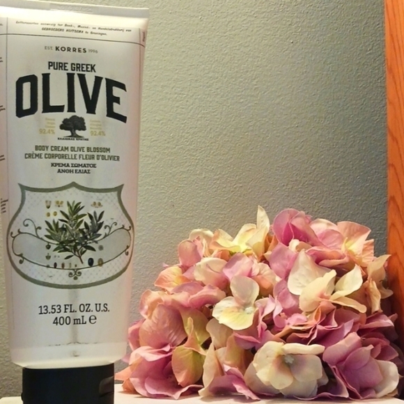 Korres Olive Body Cream, 13.5 Fl. Oz. - Picture 2 of 3